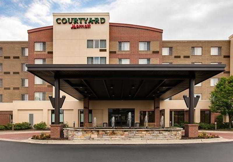 Courtyard By Marriott Chicago Schaumburg/Woodfield Mall Exterior foto